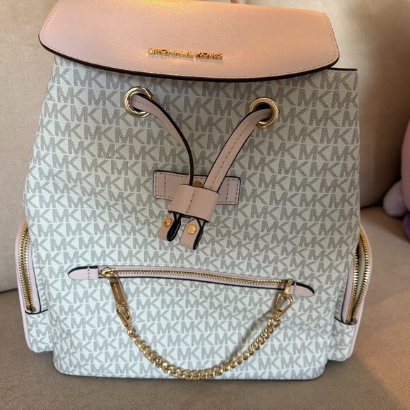 MK Jet Set Backpack in Blush Pink - Picture 1 of 5